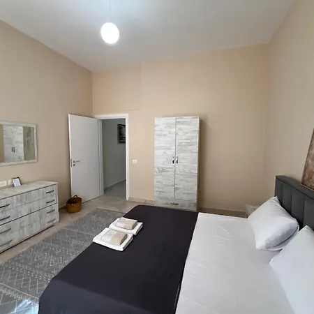 Sea Side A&g Apartment